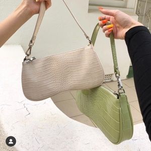 🆕 Jw Pei Eva Shoulder Bag - Sage Green Croc